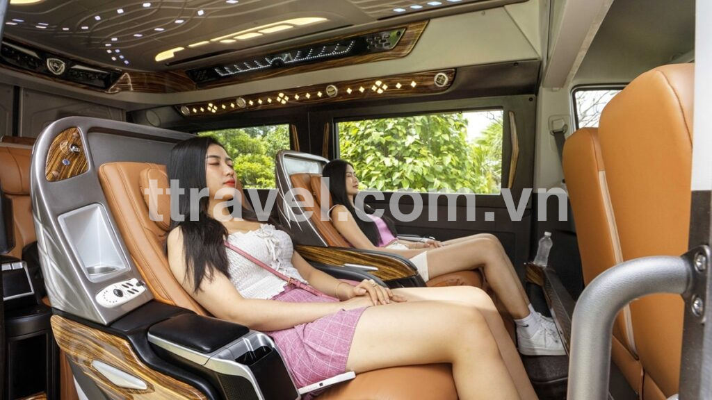 xe limousine đi mũi né